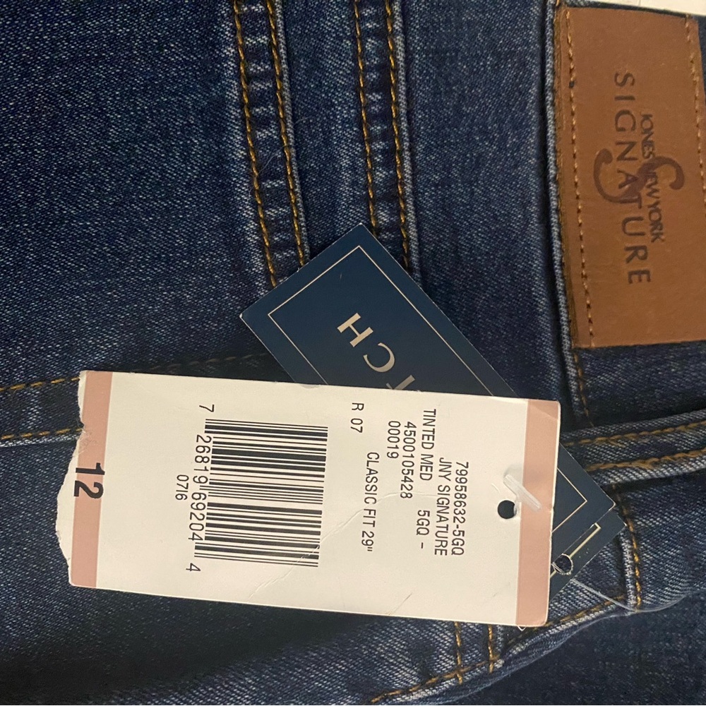Jones New York Signature Dark Wash High-Rise Straight-Leg Jeans Classic 12 - Picture 8 of 8